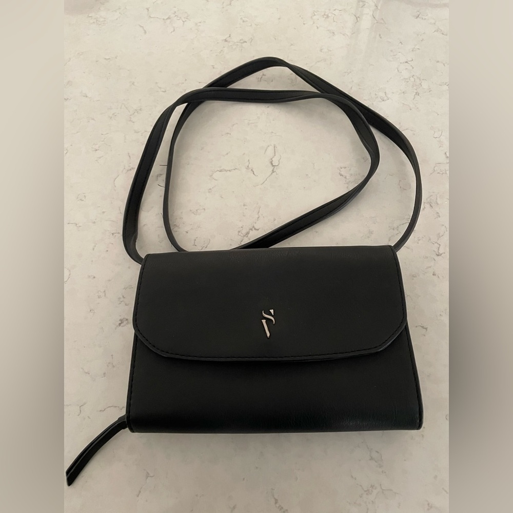 Simply Vera Vera Wang Signature Mini Crossbody Bag